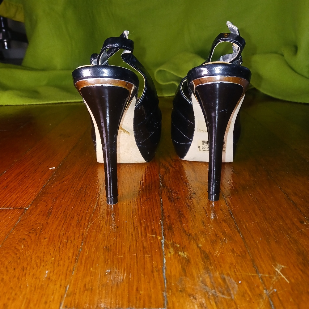 High Heals - Picture 3 of 4